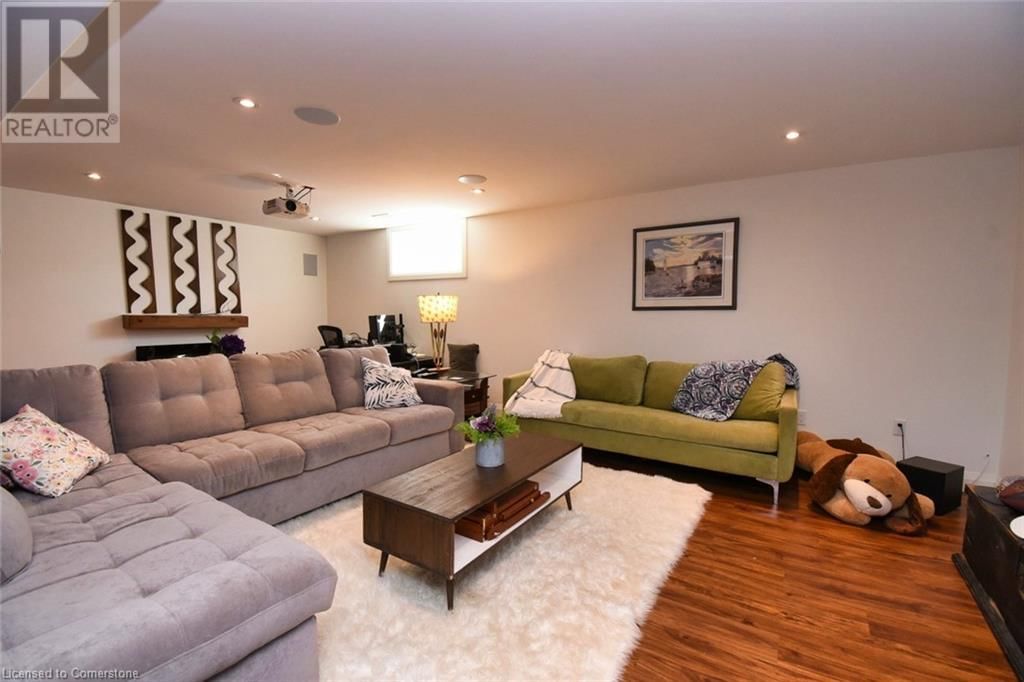 80 BACKUS DRIVE Image 38