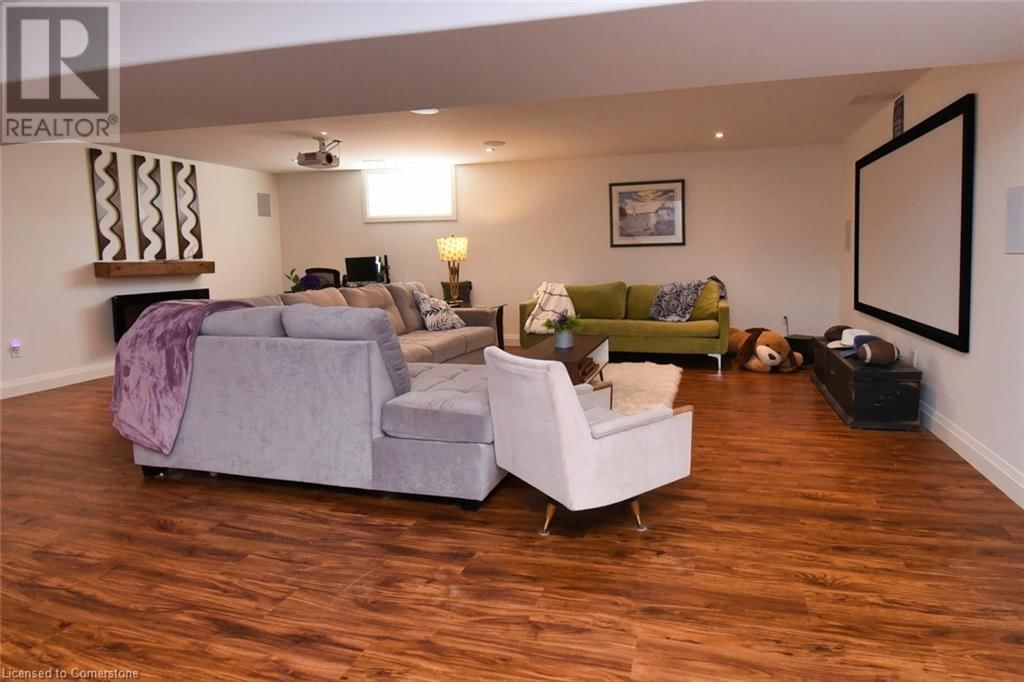 80 BACKUS DRIVE Image 40