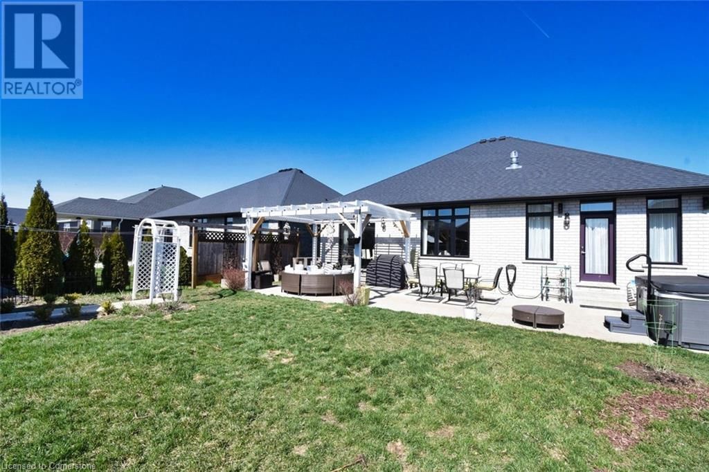 80 BACKUS DRIVE Image 42