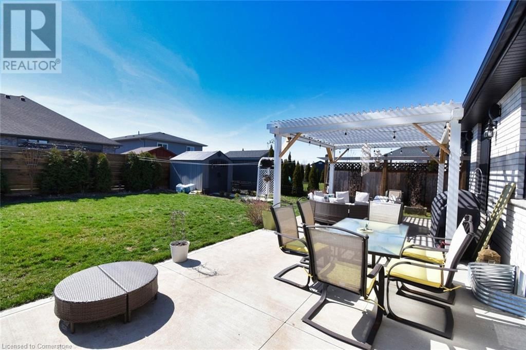 80 BACKUS DRIVE Image 44