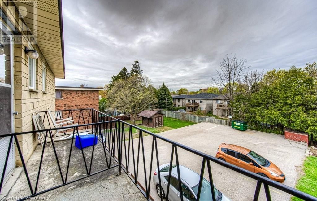 24 CAIT AVENUE Image 17