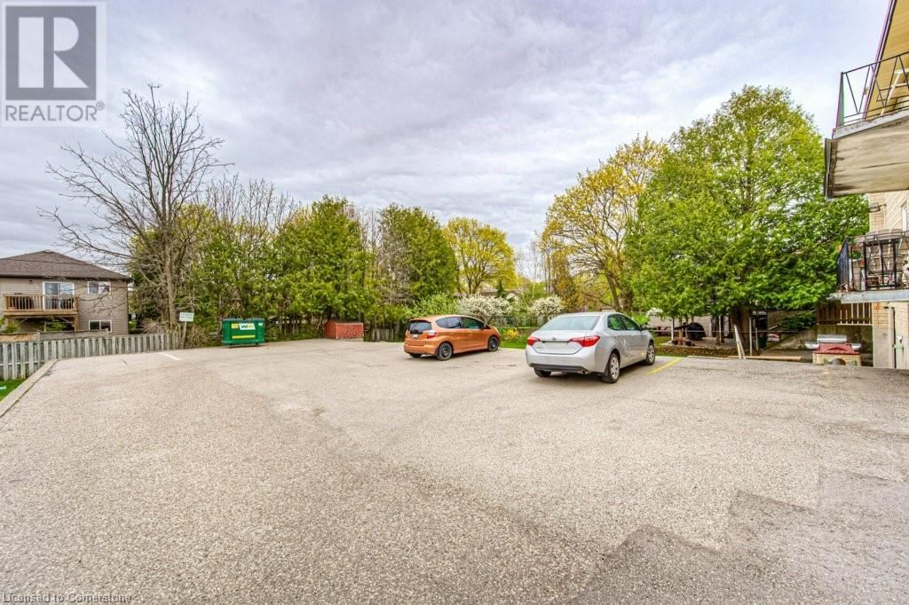 24 CAIT AVENUE Image 22