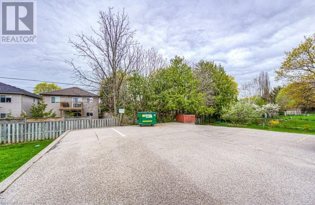 24 CAIT AVENUE Image 26