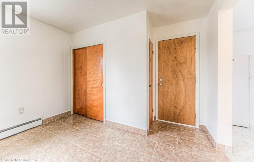 24 CAIT AVENUE Image 5