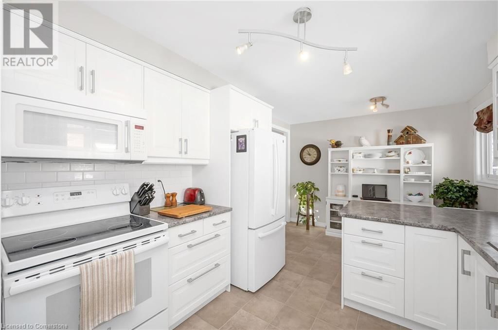 1296 HEADON ROAD Image 13