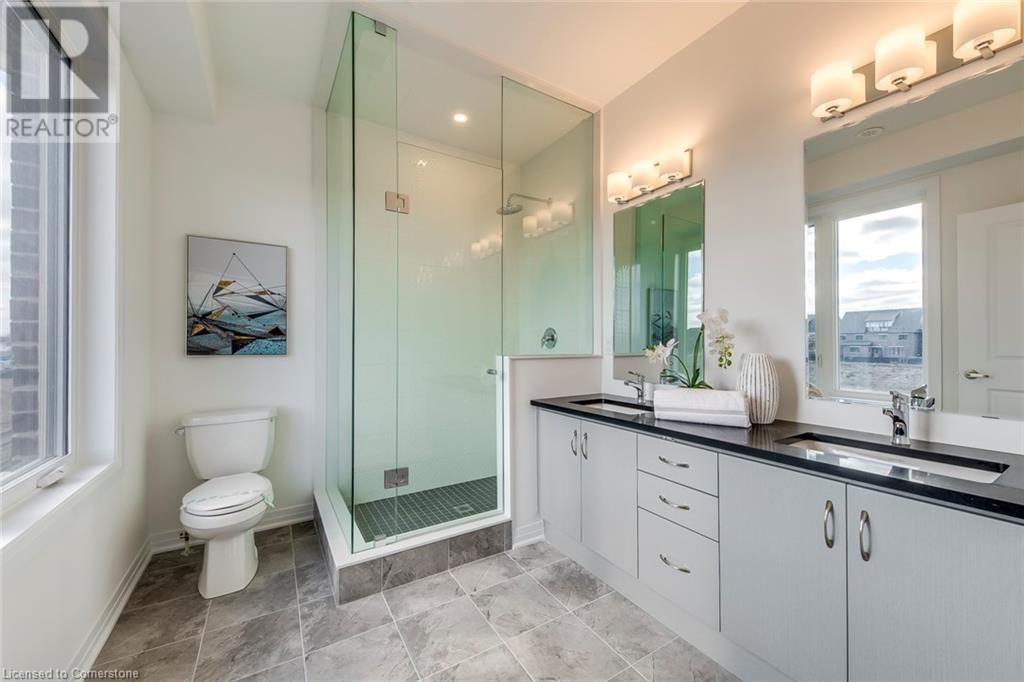 3262 CRYSTAL DRIVE Image 22
