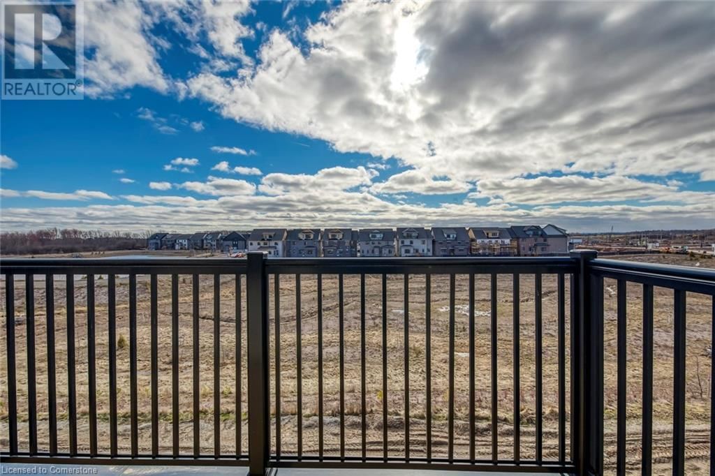 3262 CRYSTAL DRIVE Image 36