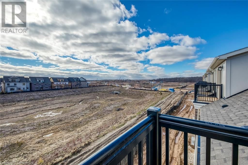 3262 CRYSTAL DRIVE Image 38