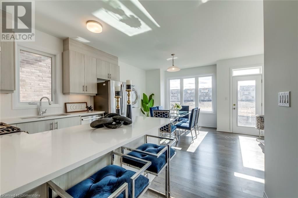3262 CRYSTAL DRIVE Image 6