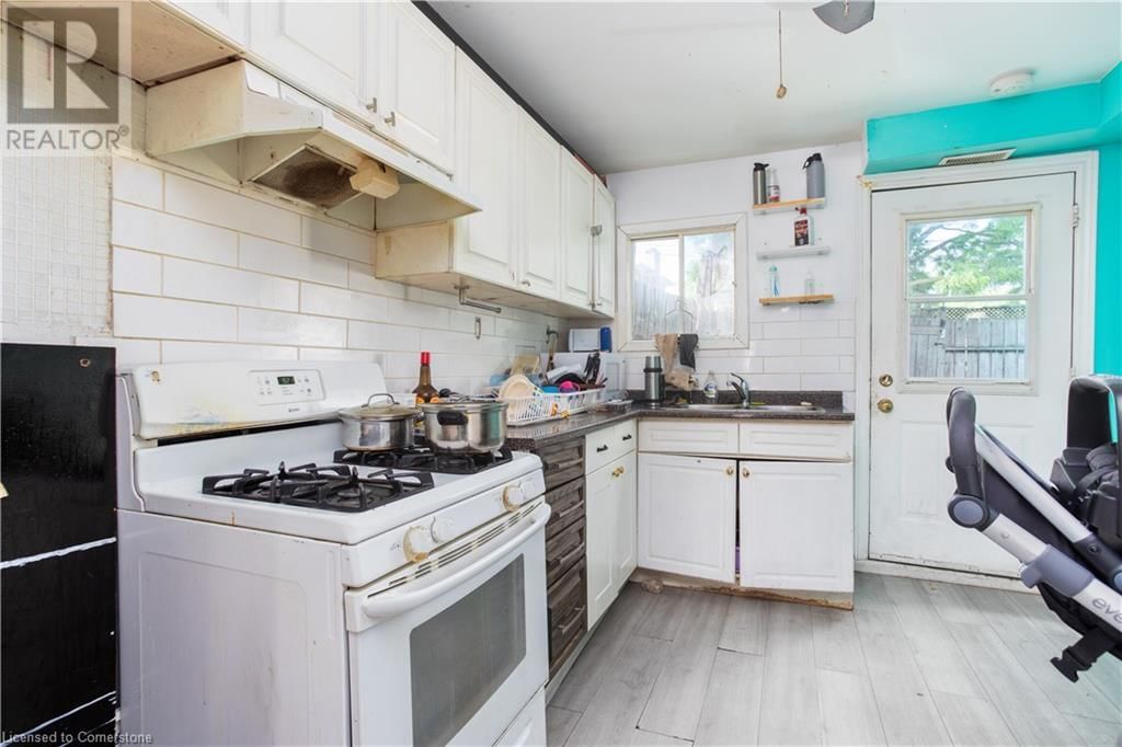 167 WILSON STREET Image 22