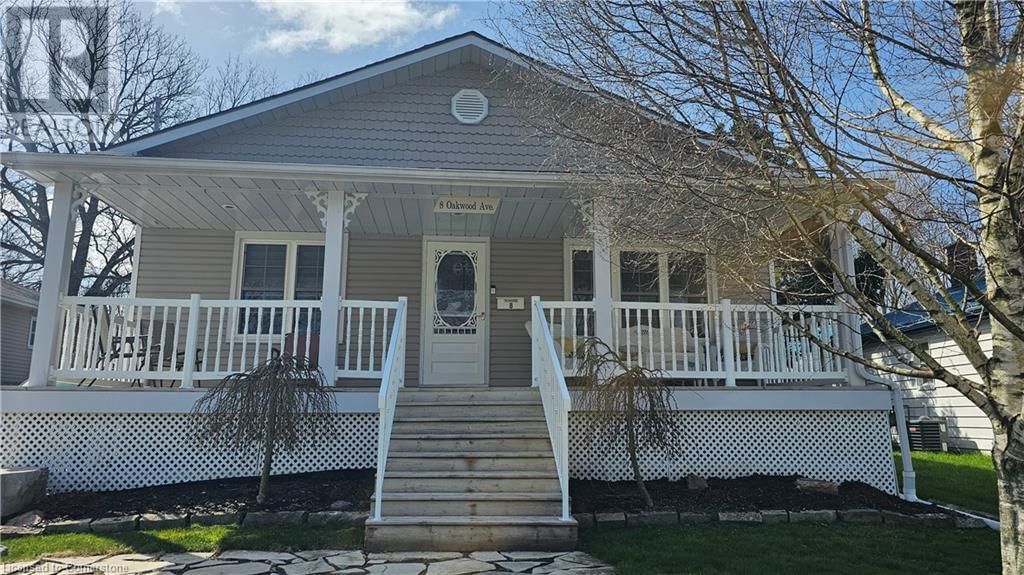 8 OAKWOOD AVENUE Image 2