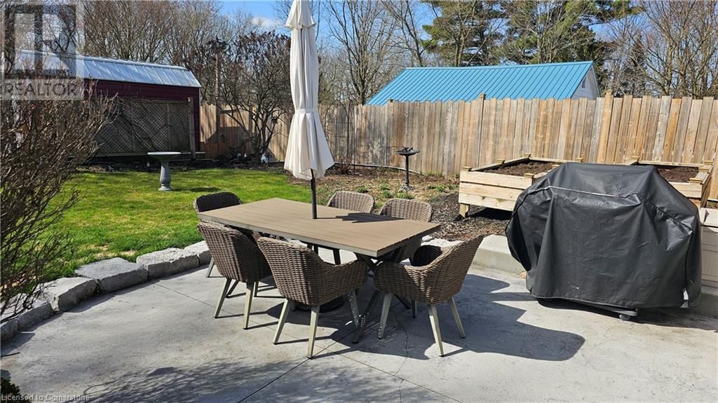 8 OAKWOOD AVENUE Image 35