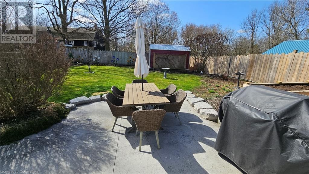 8 OAKWOOD AVENUE Image 36