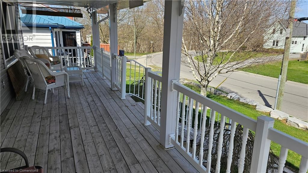 8 OAKWOOD AVENUE Image 6