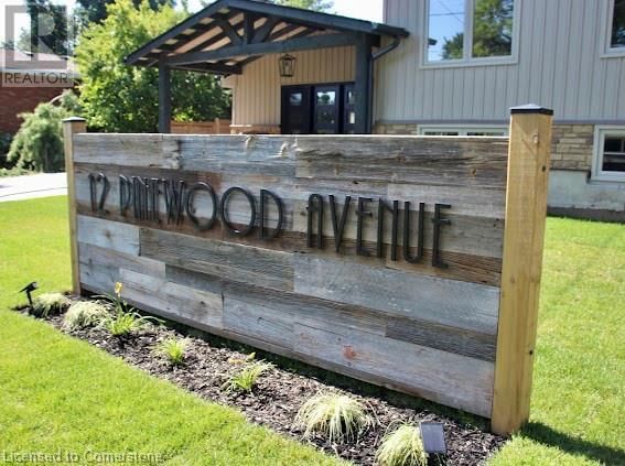 12 PINEWOOD AVENUE Image 1