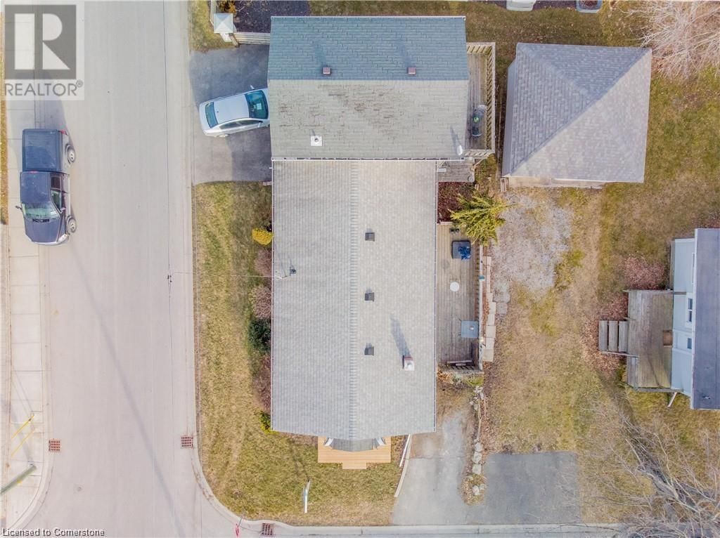 2035 ERIE STREET Image 4
