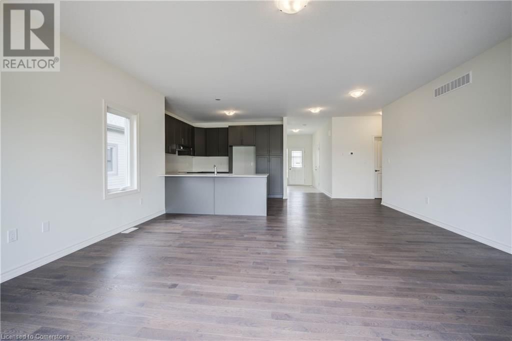 129 ELLEN STREET Image 14