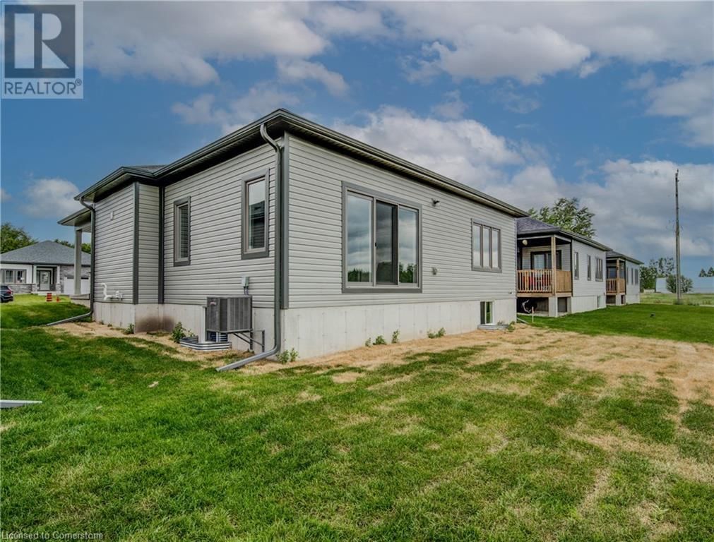 129 ELLEN STREET Image 29