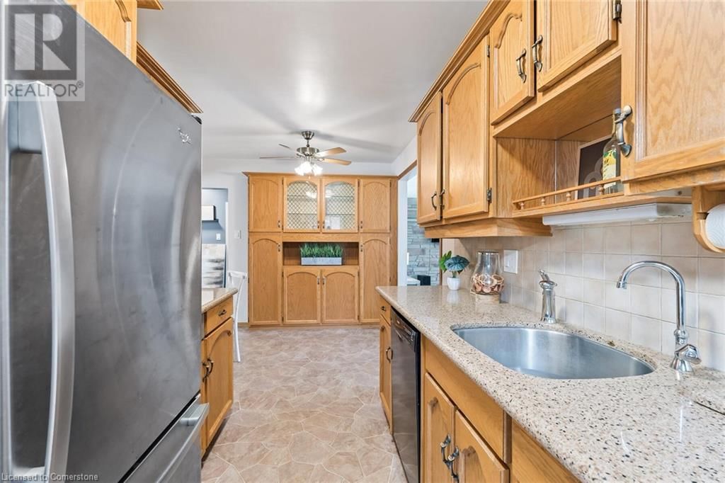 280 DIXON STREET Image 17