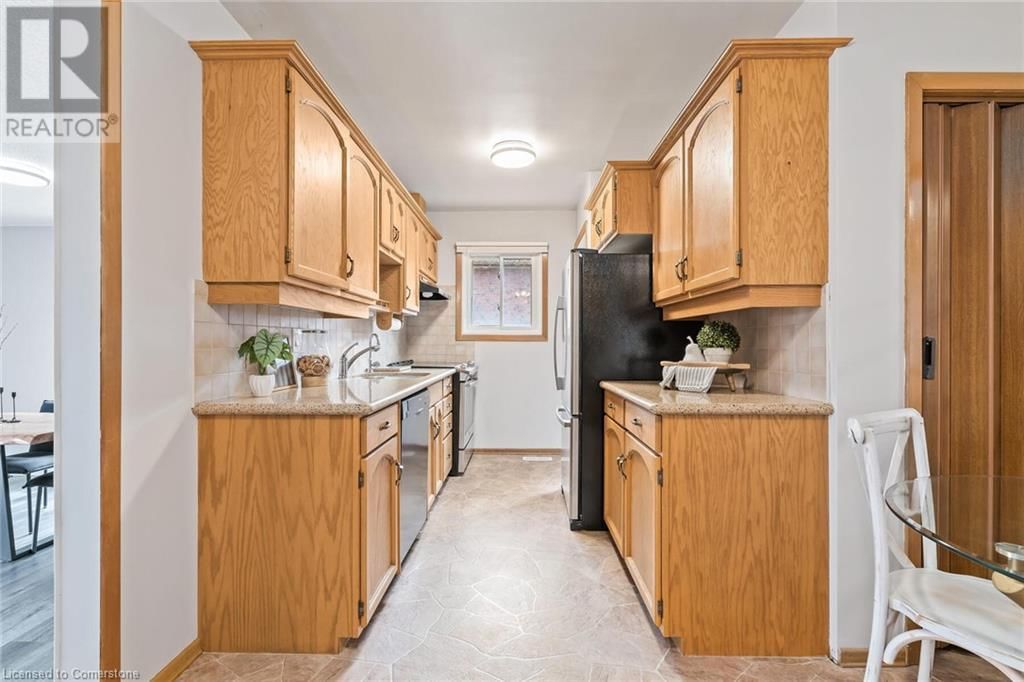 280 DIXON STREET Image 18