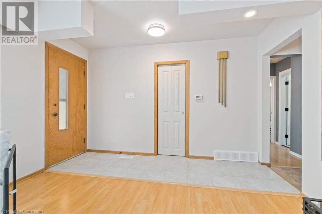 280 DIXON STREET Image 8