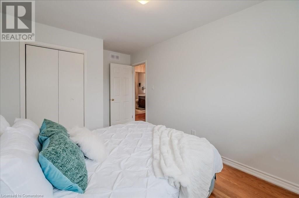 116 DORSET ROAD Image 21