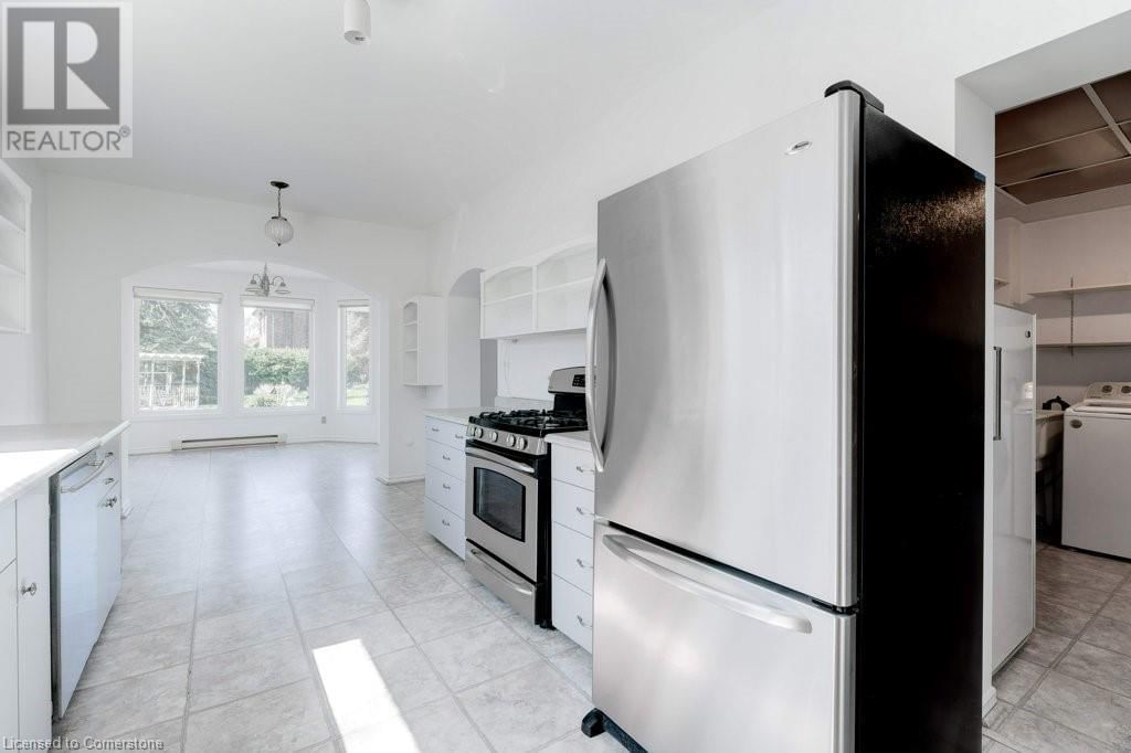 1427 ONTARIO STREET Image 18
