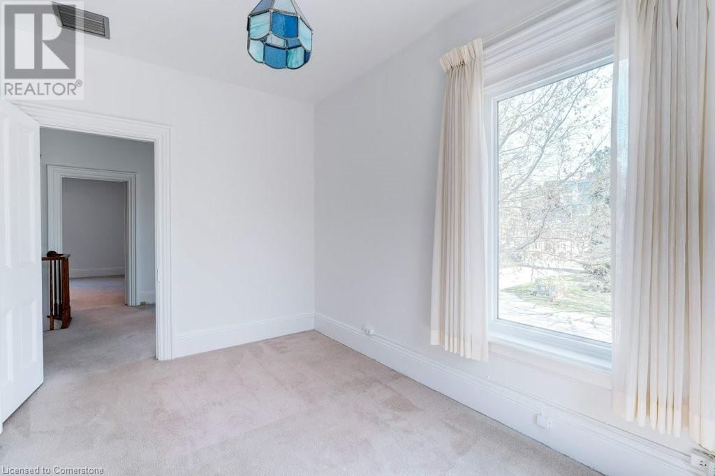 1427 ONTARIO STREET Image 37