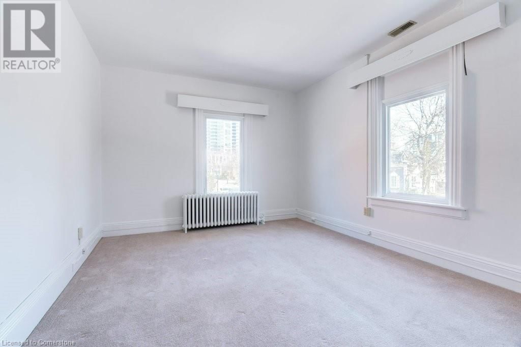 1427 ONTARIO STREET Image 38