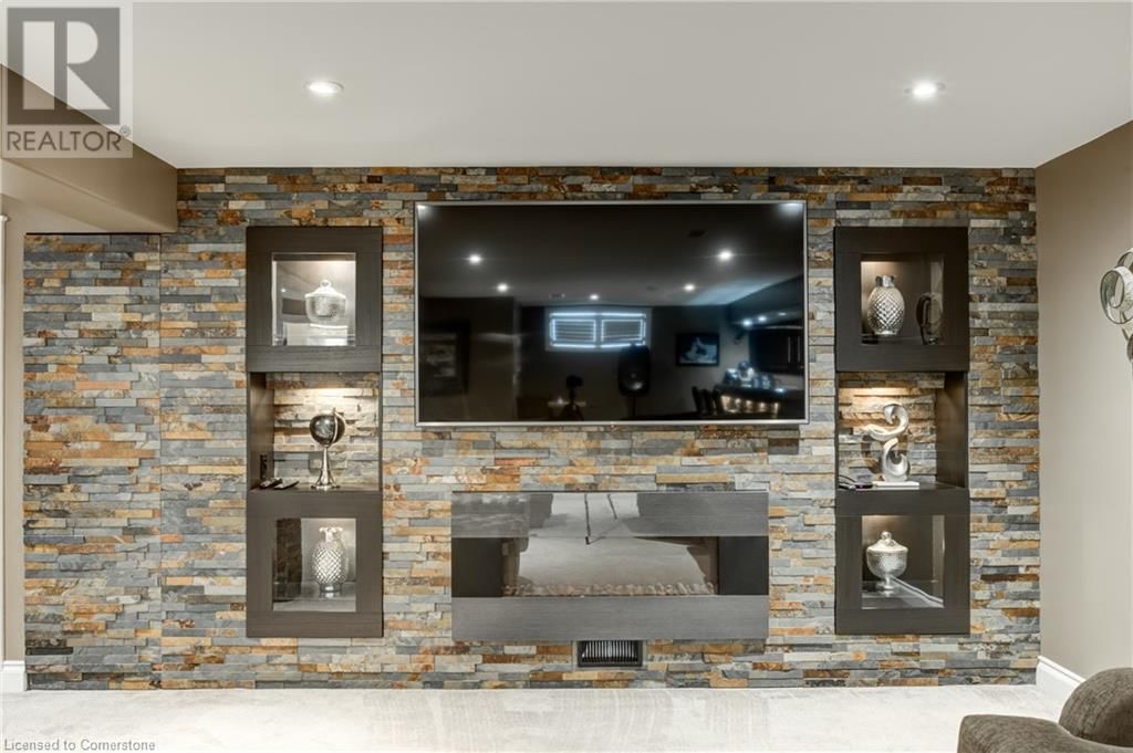 7 BURNSIDE DRIVE Image 18