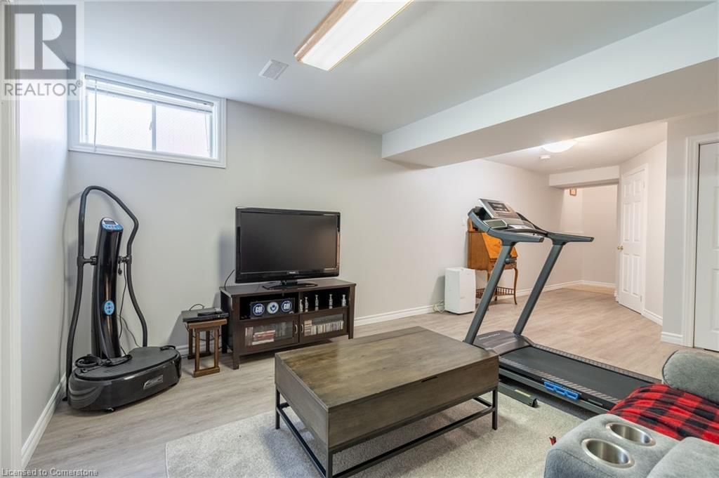 58 HARRIS AVENUE Image 22