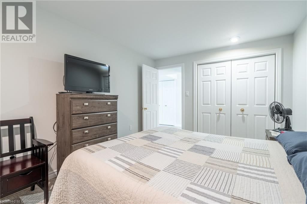 58 HARRIS AVENUE Image 25