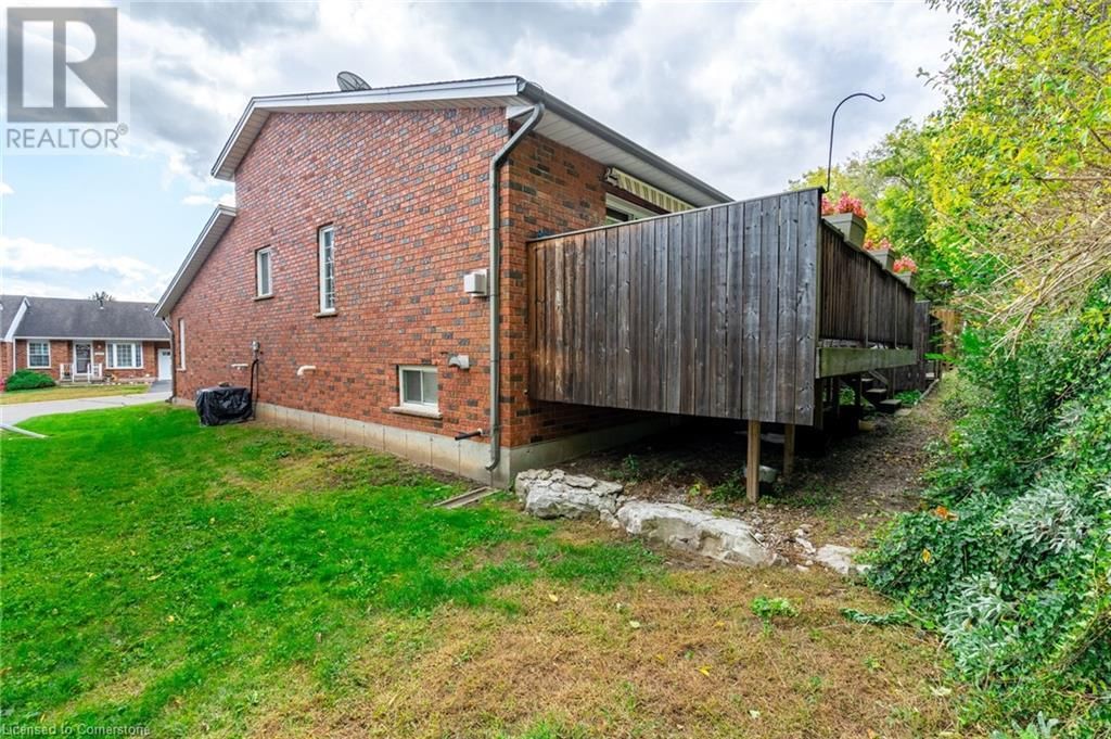 58 HARRIS AVENUE Image 34
