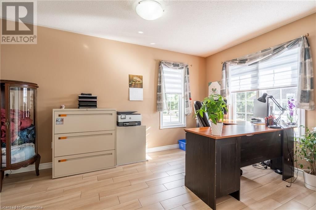 58 HARRIS AVENUE Image 5