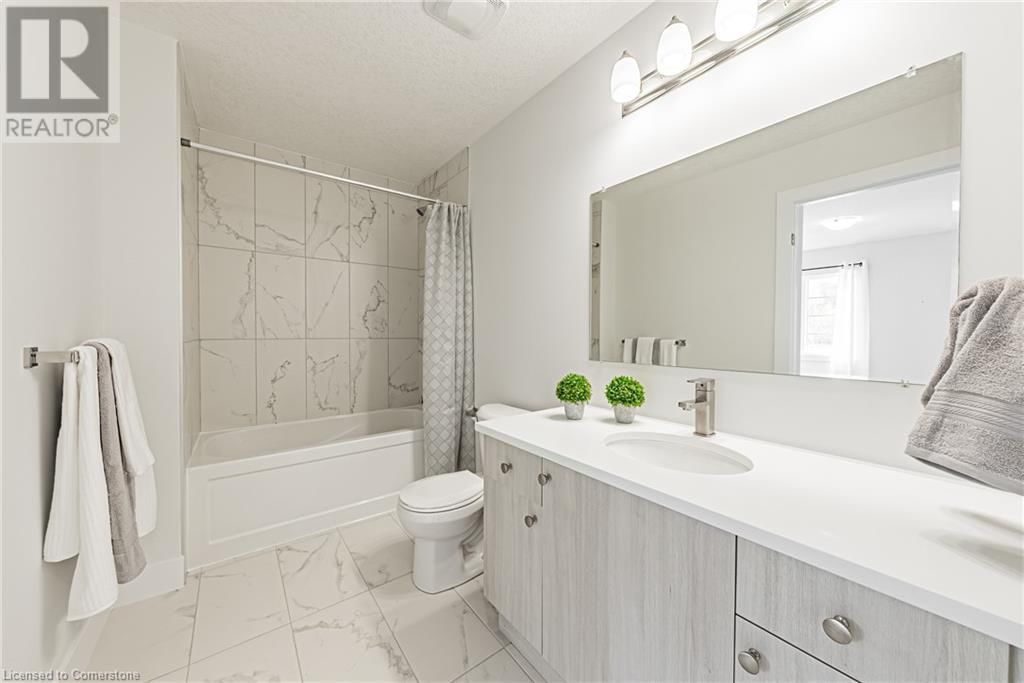 208 BENNINGER DRIVE Image 32