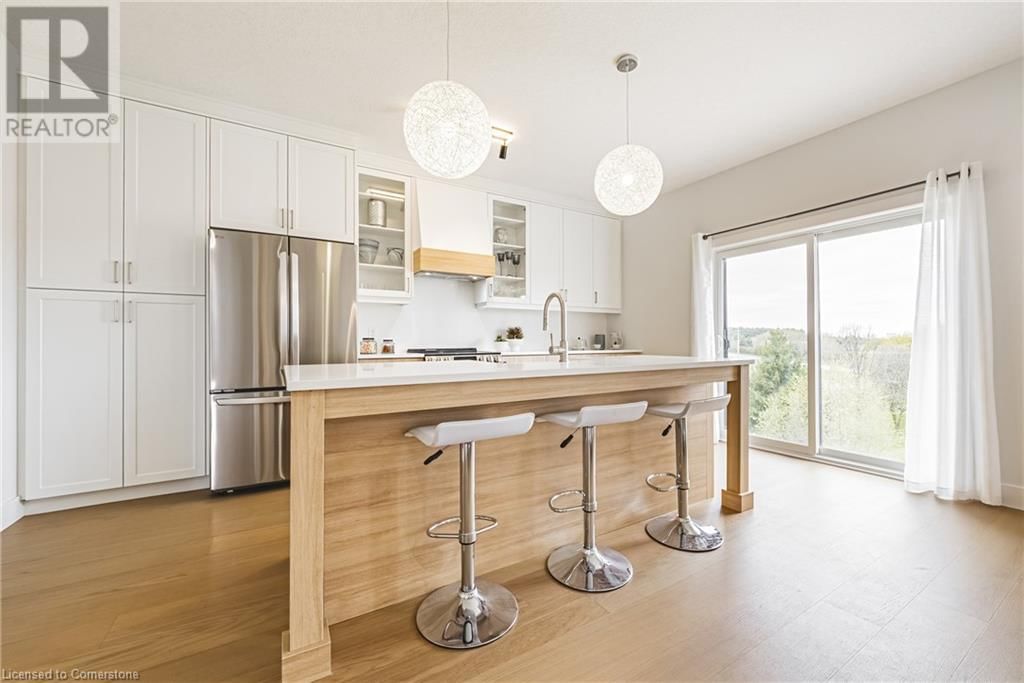 208 BENNINGER DRIVE Image 4