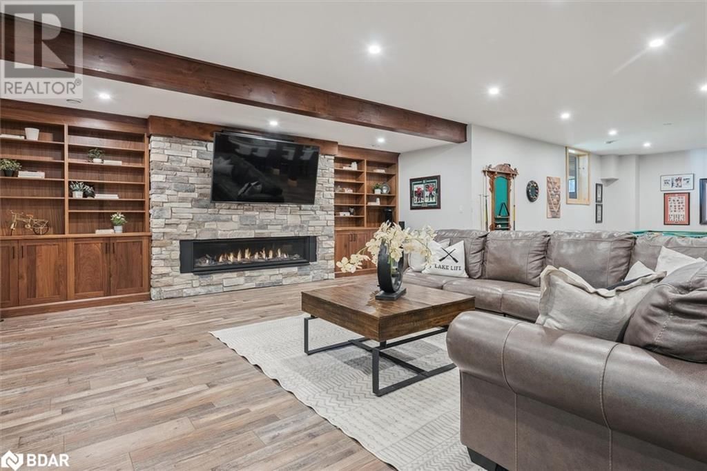 27440 CEDARHURST BEACH ROAD Image 31