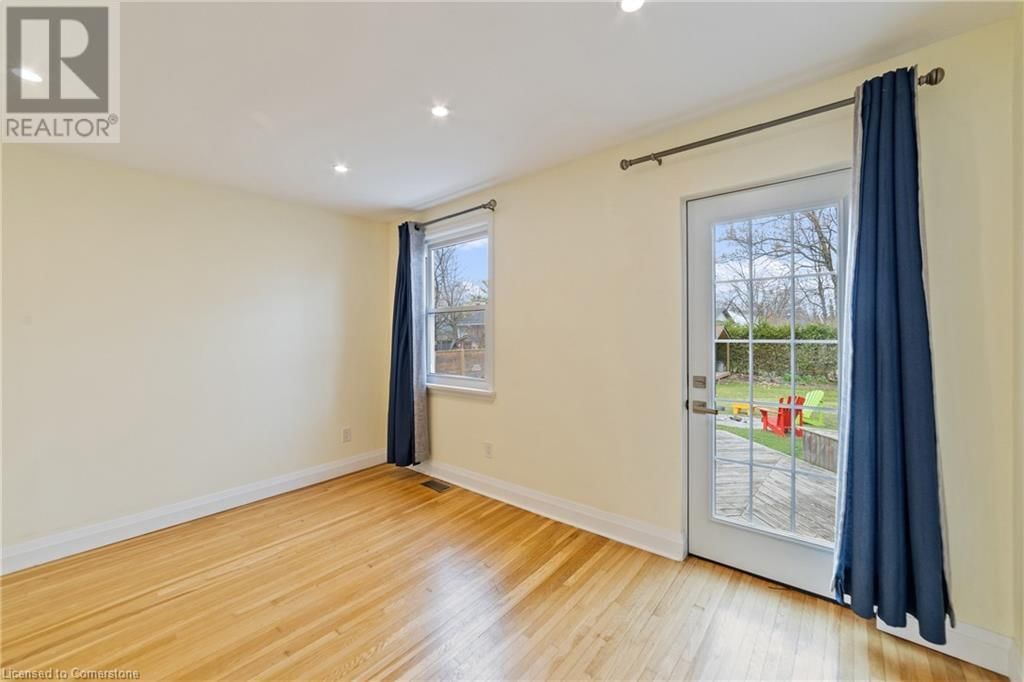 407 QUEEN MARY DRIVE Image 18