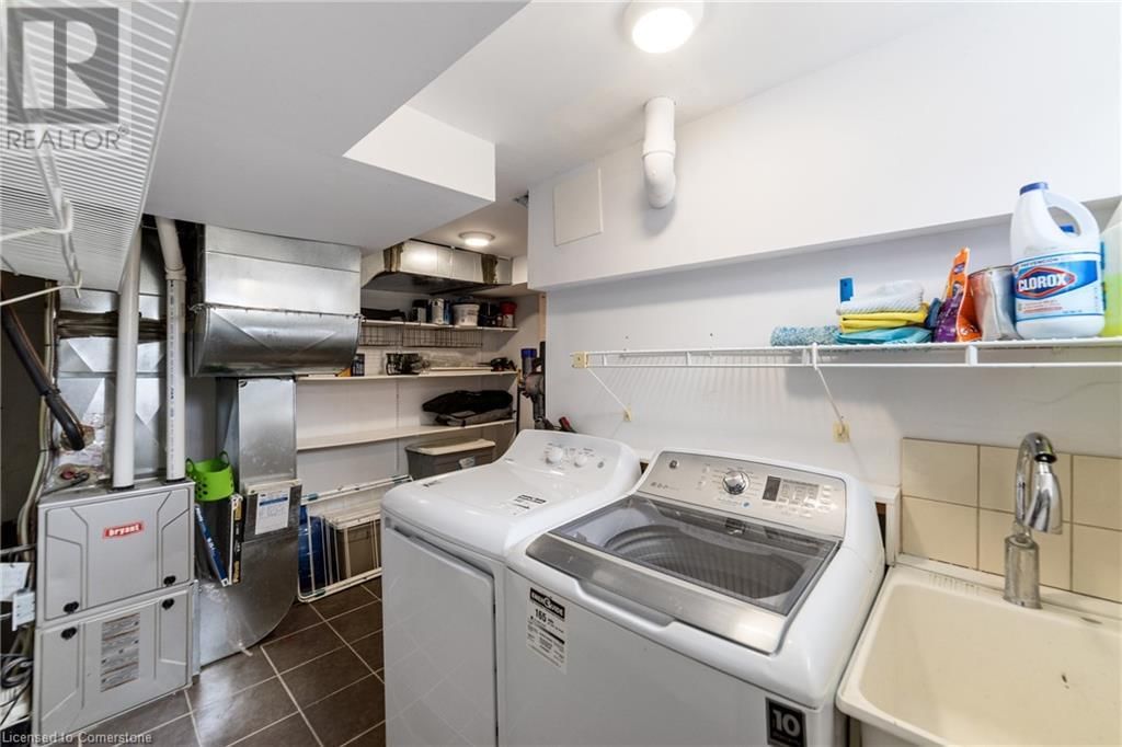 407 QUEEN MARY DRIVE Image 35