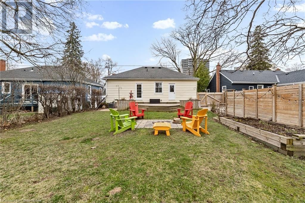 407 QUEEN MARY DRIVE Image 7