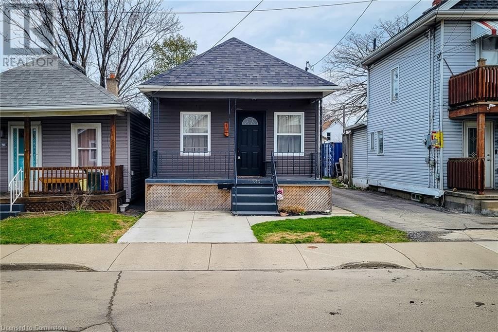 18 ELLIS AVENUE Image 1
