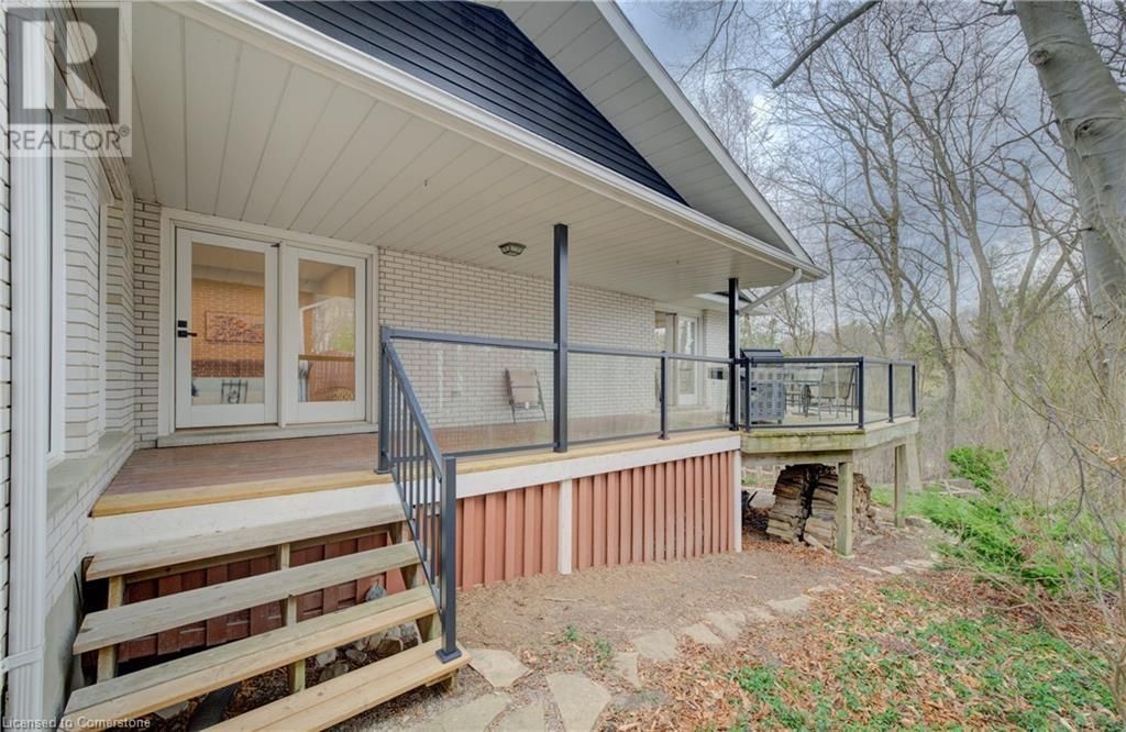 279 FERNDALE PLACE Image 31