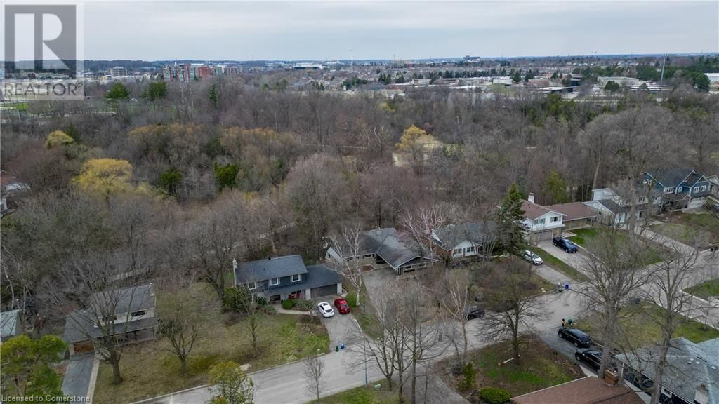 279 FERNDALE PLACE Image 5