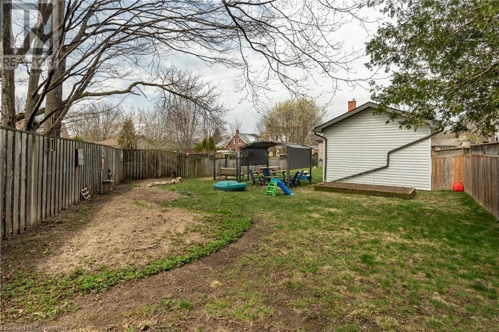 227 BRIDGEPORT ROAD EAST Image 42