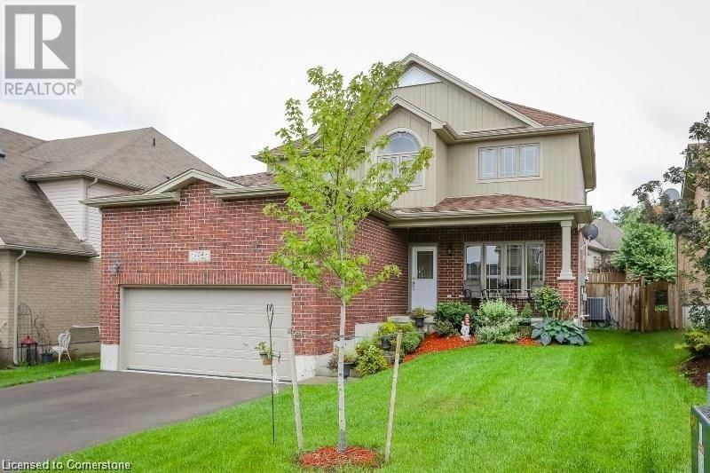124 DUTTON WAY Image 1