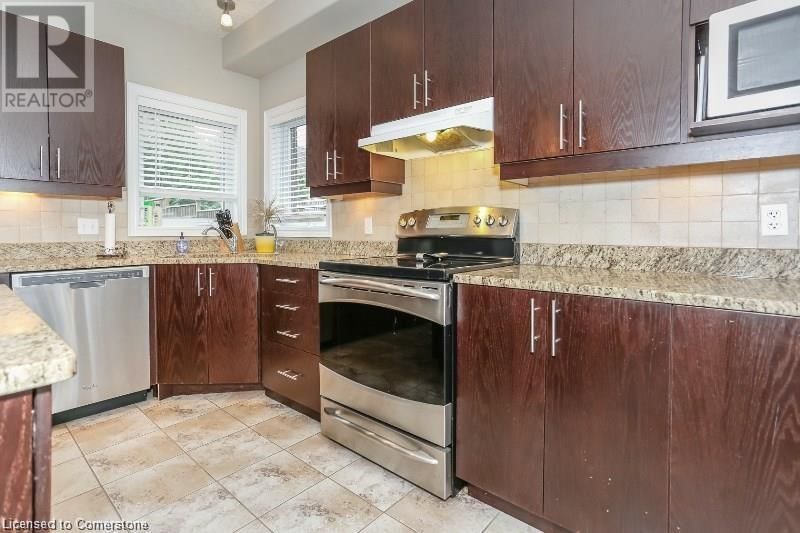 124 DUTTON WAY Image 13