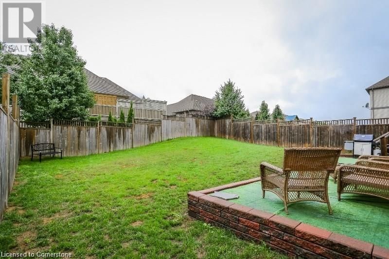124 DUTTON WAY Image 25