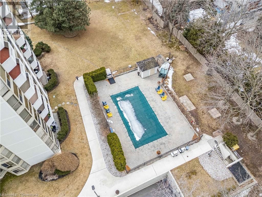 208 - 1237 NORTH SHORE BOULEVARD EAST Image 36