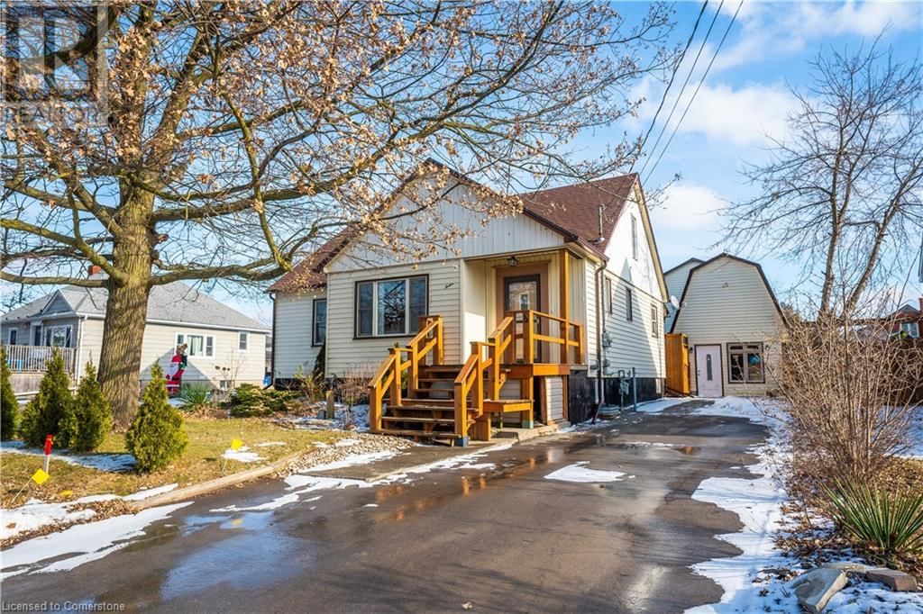 12 WALPOLE DRIVE Image 1