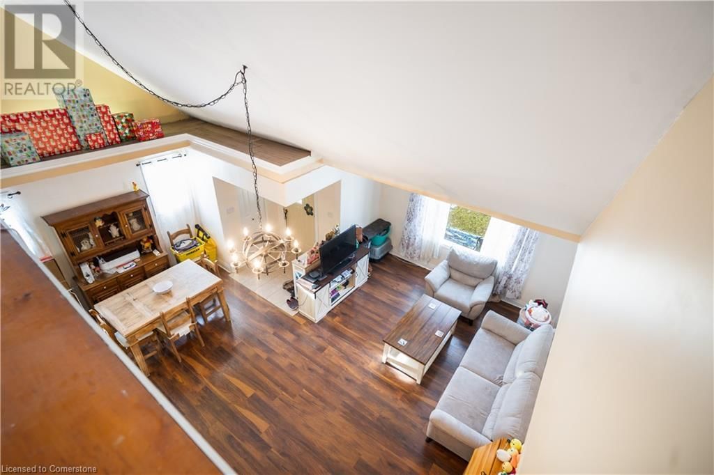 12 WALPOLE DRIVE Image 18